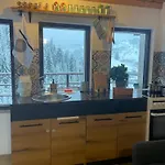 Apartment Escape House *