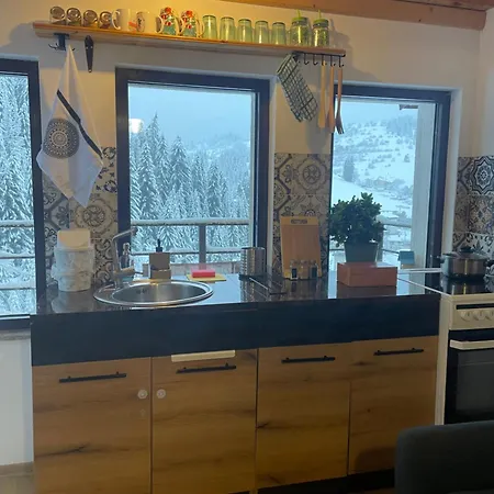 Apartment Escape House *